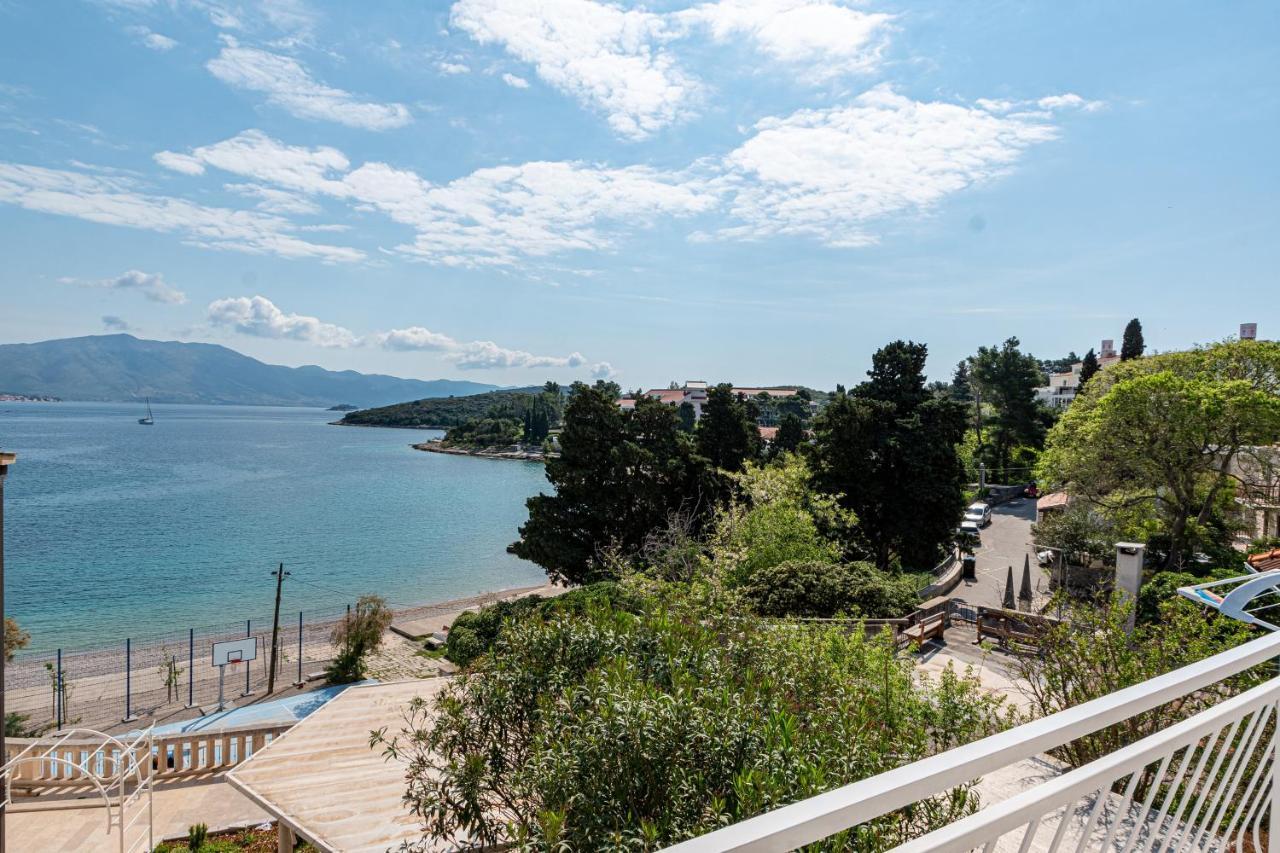 Apartments By The Sea Korcula - 10051 Εξωτερικό φωτογραφία